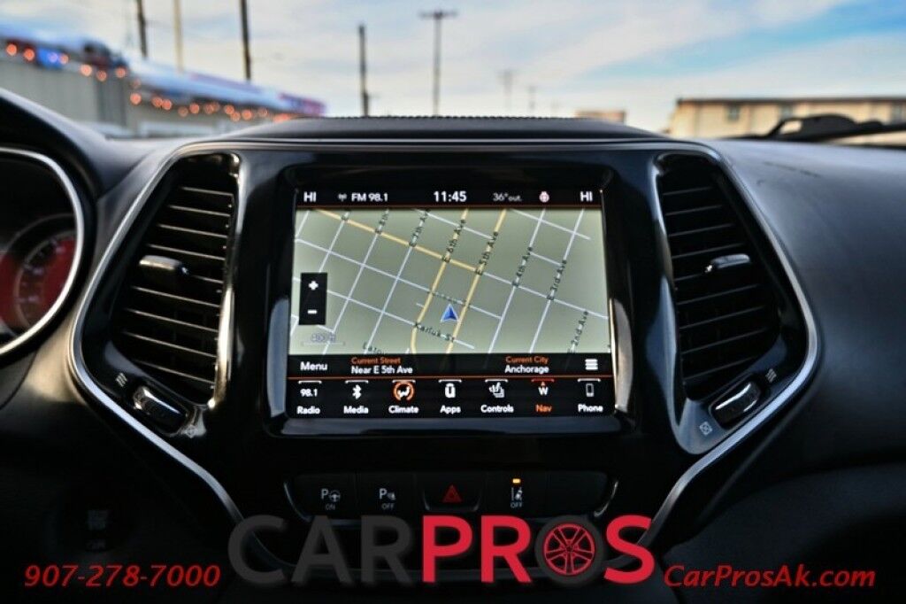 2019 Jeep Cherokee Overland - 4X4 - Technology Pkg - Heated & Cooled Leather Seats - Heated Steering Wheel - 2nd Row Heated Seats - Remote Start - Apple CarPlay - Android Auto - Adapative Cruise Control - Panoramic Sunroof - Tow Pkg Anchorage AK