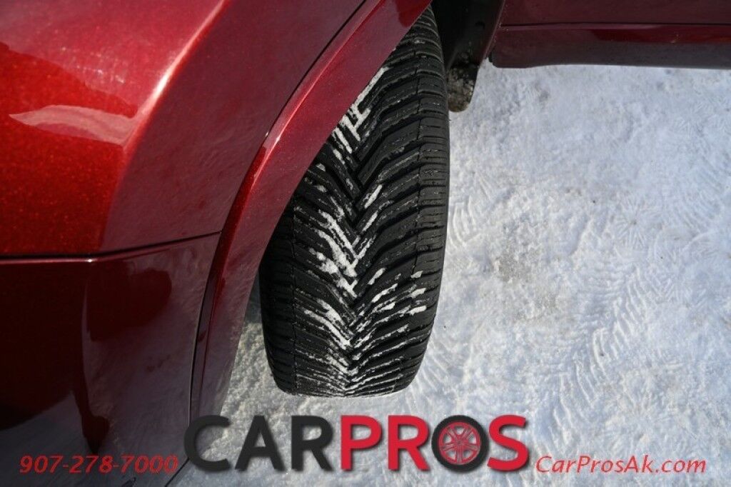 2019 Jeep Cherokee Overland - 4X4 - Technology Pkg - Heated & Cooled Leather Seats - Heated Steering Wheel - 2nd Row Heated Seats - Remote Start - Apple CarPlay - Android Auto - Adapative Cruise Control - Panoramic Sunroof - Tow Pkg Anchorage AK