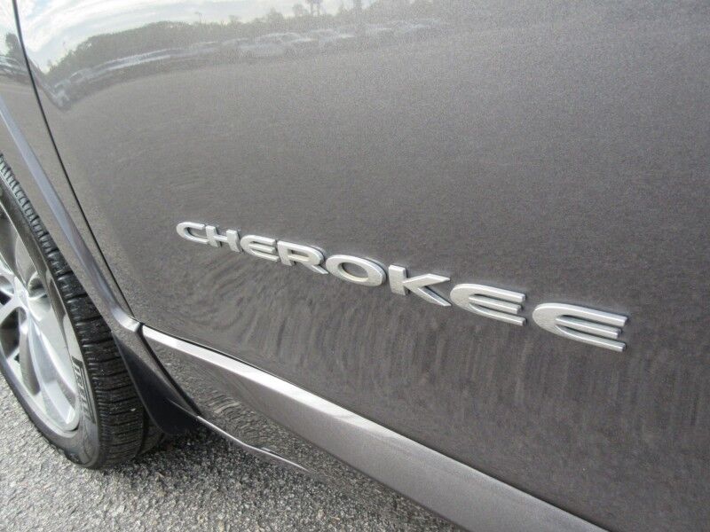 2019 Jeep Cherokee Overland 4x4 St. George SC