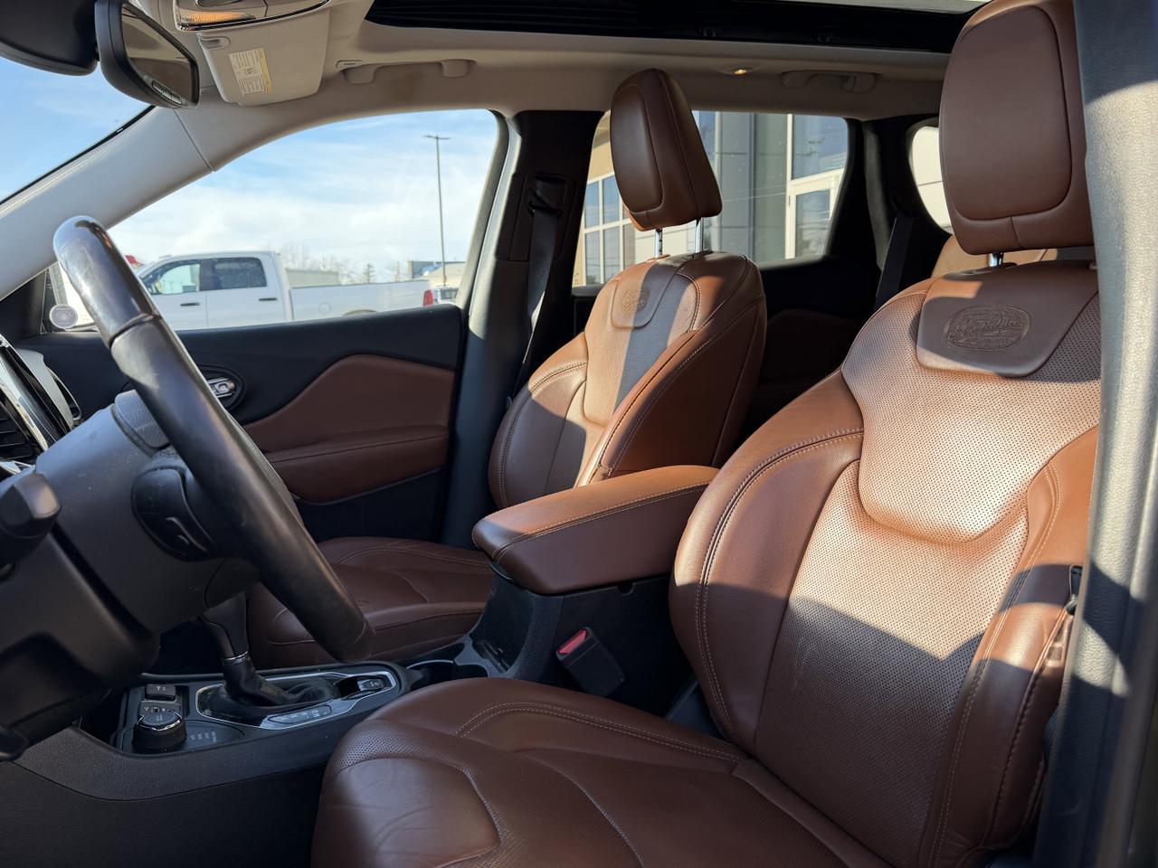 2019 Jeep Cherokee Overland Redwater AB