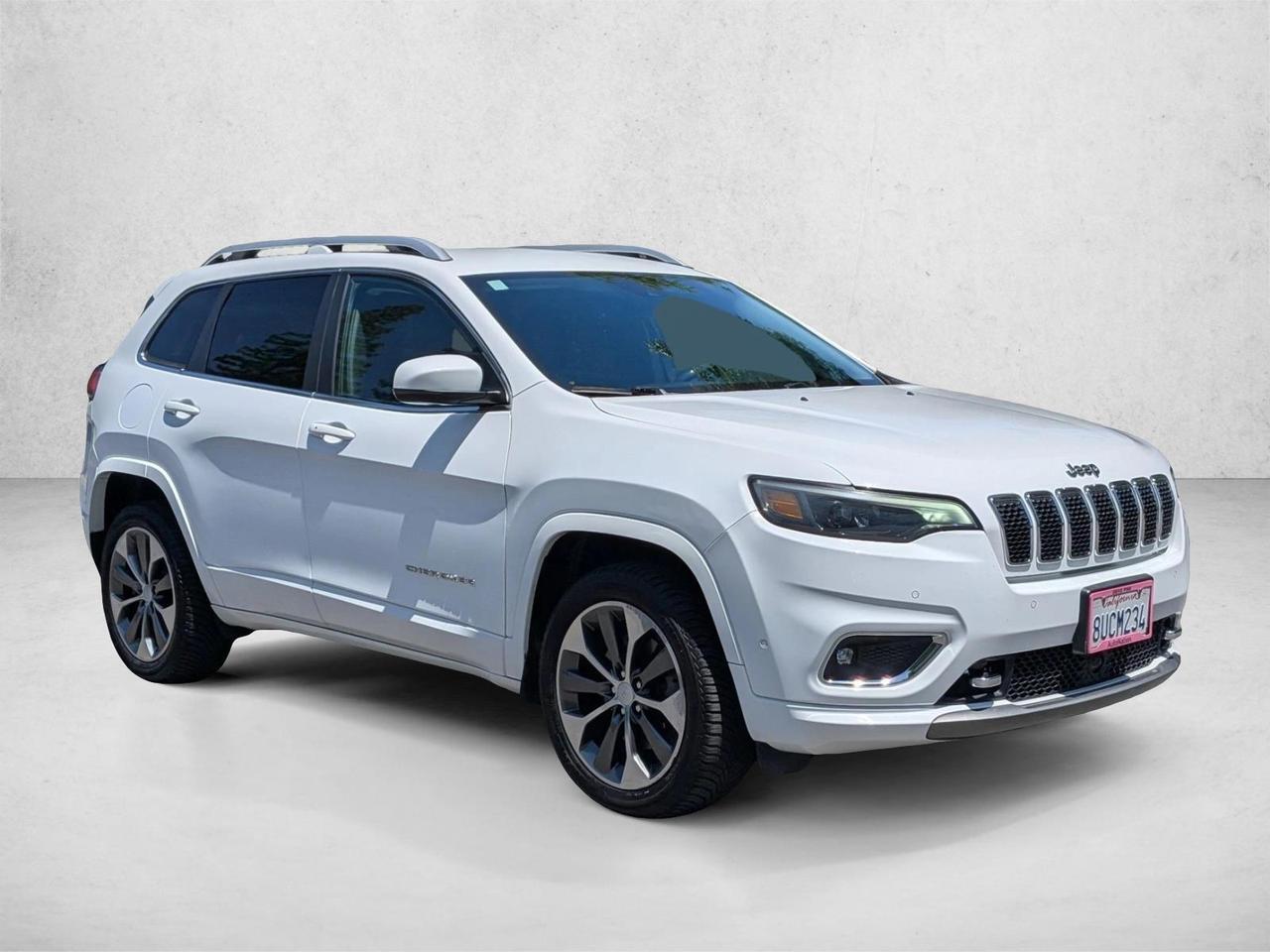 2019 Jeep Cherokee Overland
