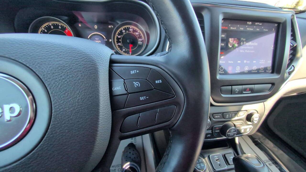 2019 Jeep Cherokee Trailhawk 4x4 4dr SUV Lake Orion MI