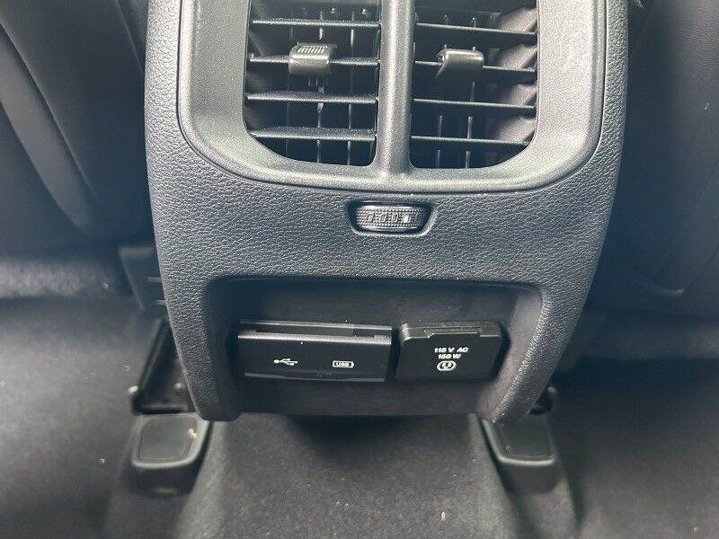 2019 Jeep Cherokee Trailhawk Elite Whitinsville MA