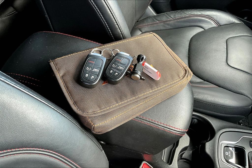 2019 Jeep Cherokee Trailhawk OR