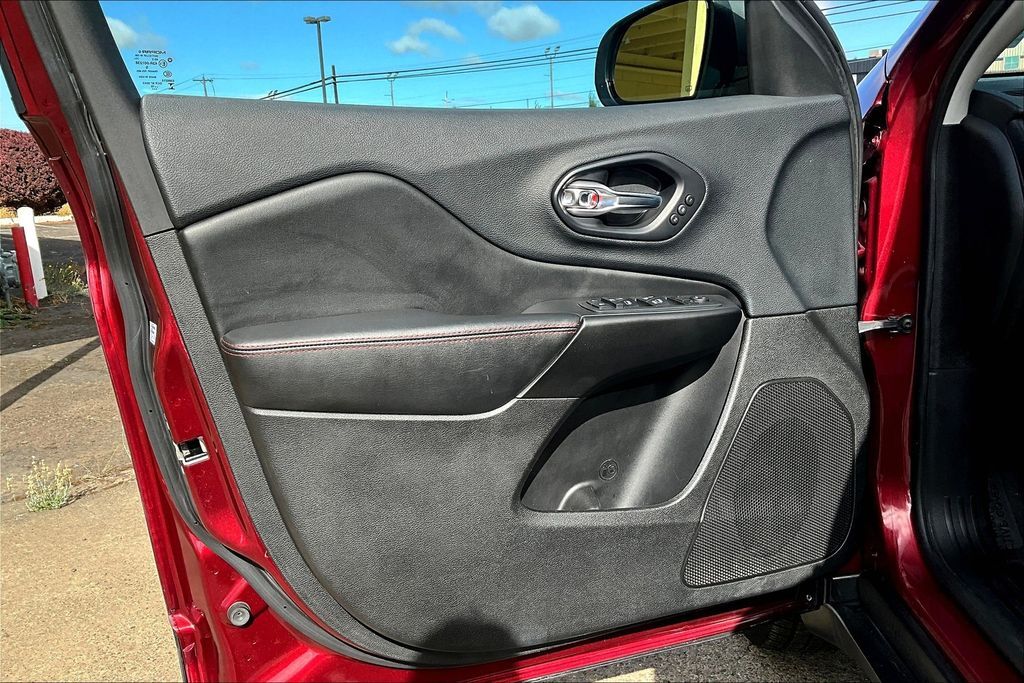 2019 Jeep Cherokee Trailhawk OR