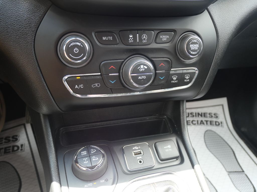 2019 Jeep Cherokee Trailhawk Mt Pleasant MI