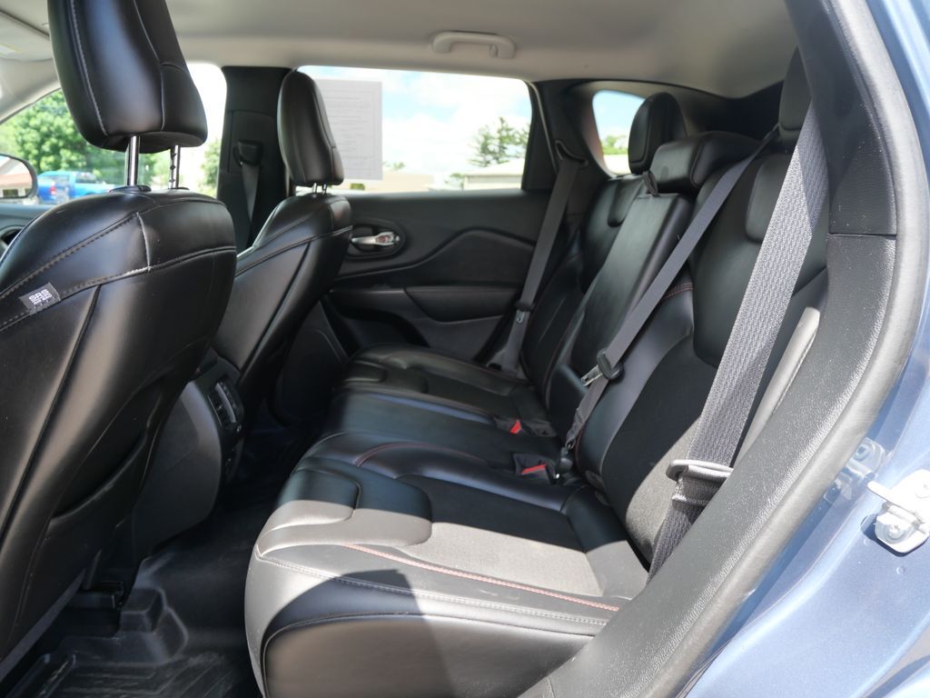 2019 Jeep Cherokee Trailhawk Mt Pleasant MI