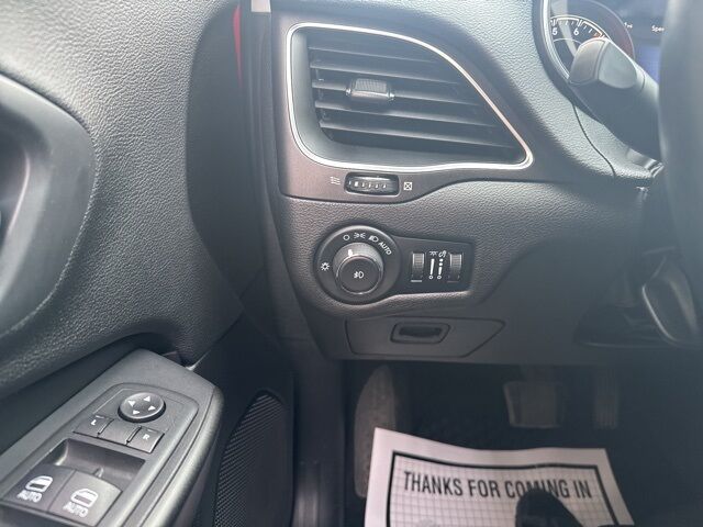 2019 Jeep Cherokee Trailhawk Watertown SD