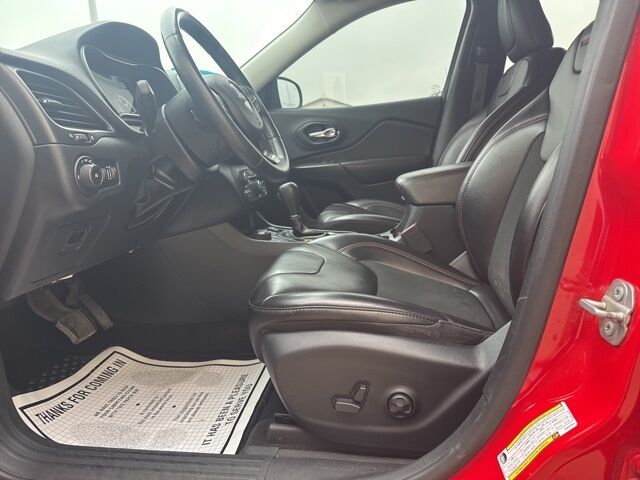 2019 Jeep Cherokee Trailhawk Watertown SD