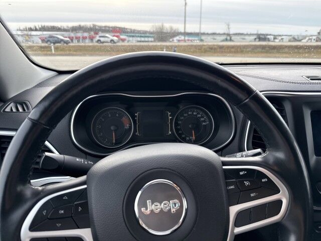 2019 Jeep Cherokee Upland Whitecourt AB