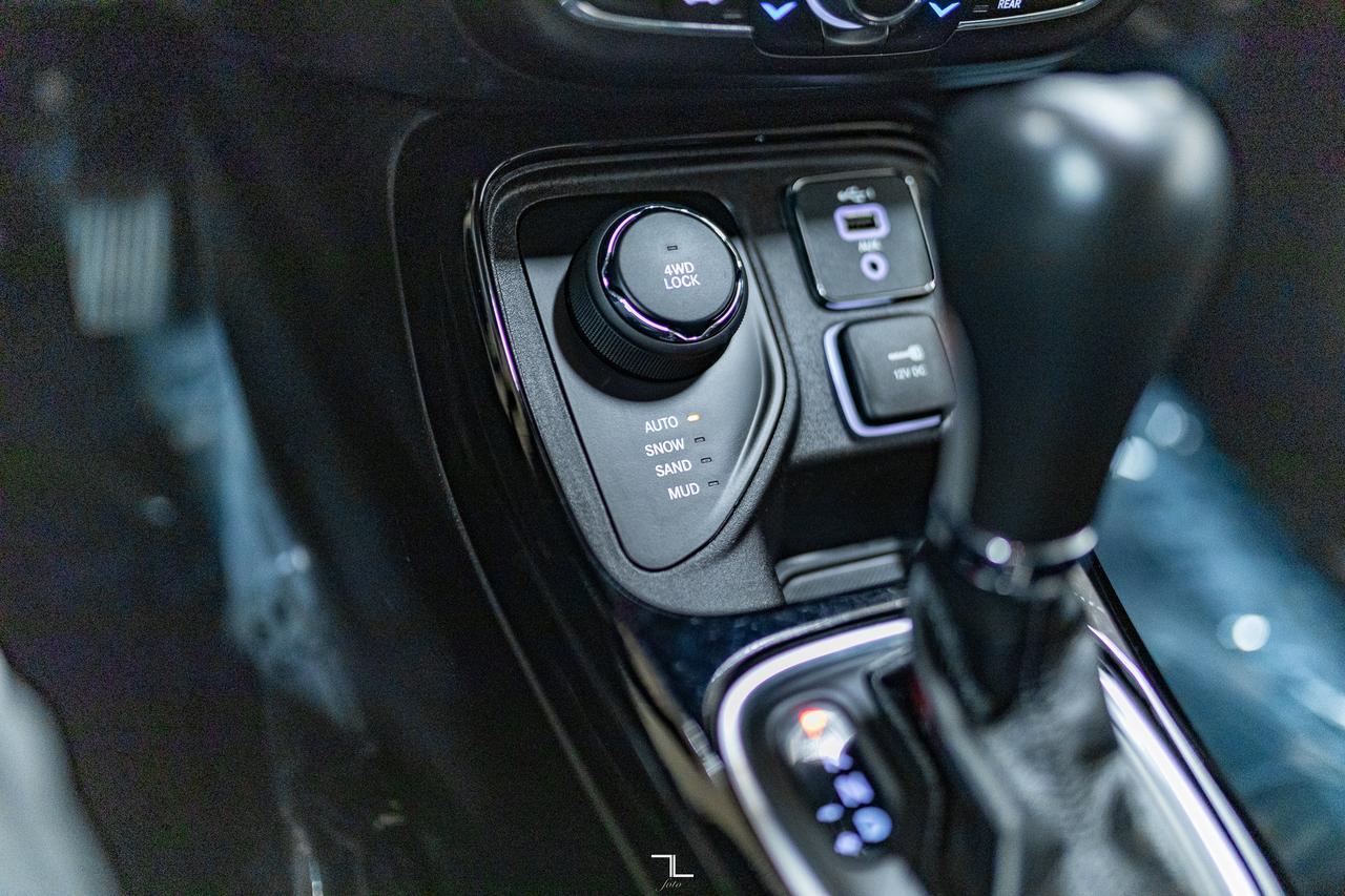 2019 Jeep Compass 4x4 North BCam Red Deer AB