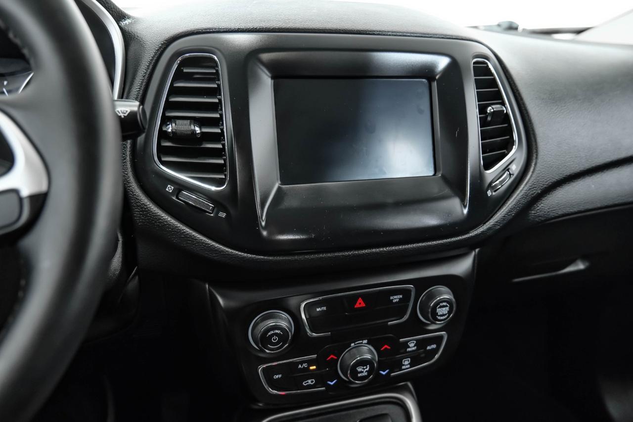 2019 Jeep Compass LATITUDE AUTOMATIC LEATHER/CLOTH SEATS REAR CAMERA KEYLESS START BLUETOOTH Carrollton TX