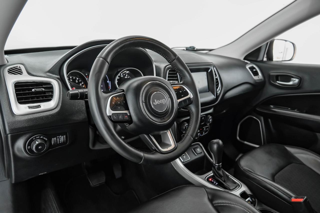2019 Jeep Compass LATITUDE AUTOMATIC LEATHER/CLOTH SEATS REAR CAMERA KEYLESS START BLUETOOTH Carrollton TX