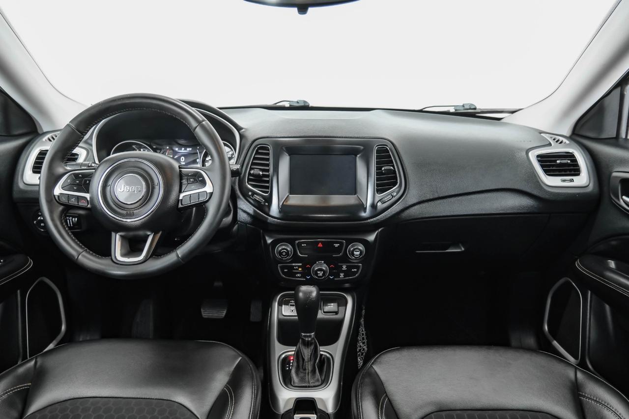 2019 Jeep Compass LATITUDE AUTOMATIC LEATHER/CLOTH SEATS REAR CAMERA KEYLESS START BLUETOOTH Carrollton TX