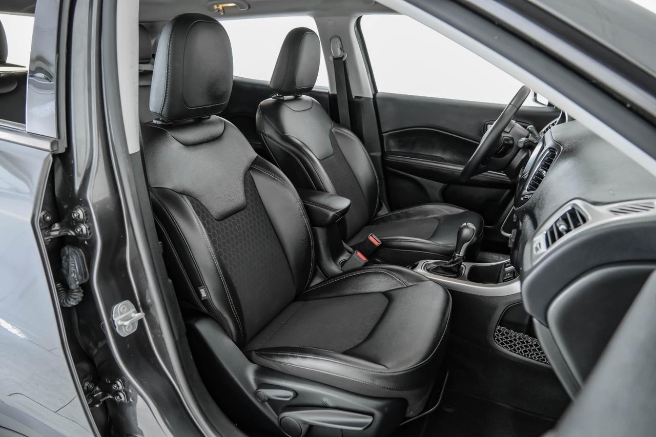 2019 Jeep Compass LATITUDE AUTOMATIC LEATHER/CLOTH SEATS REAR CAMERA KEYLESS START BLUETOOTH Carrollton TX