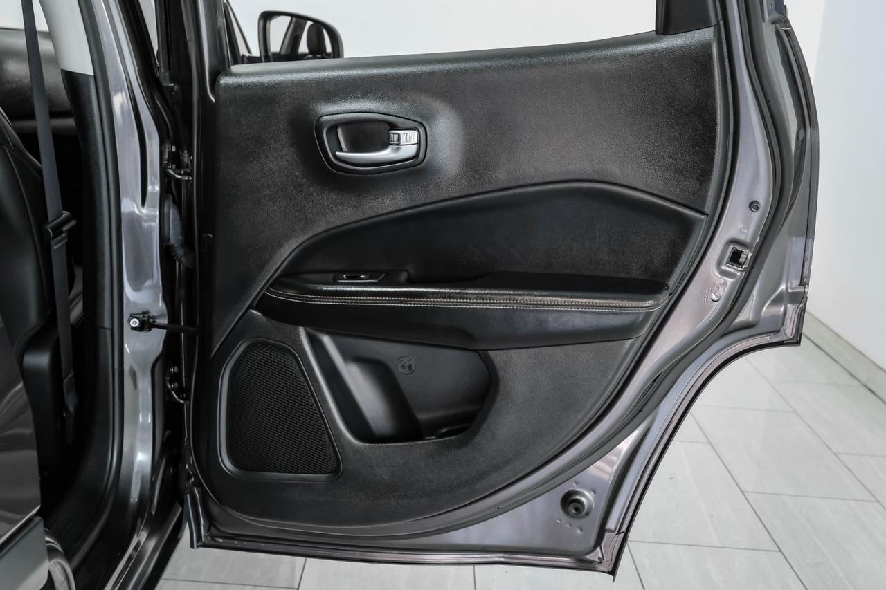 2019 Jeep Compass LATITUDE AUTOMATIC LEATHER/CLOTH SEATS REAR CAMERA KEYLESS START BLUETOOTH Carrollton TX