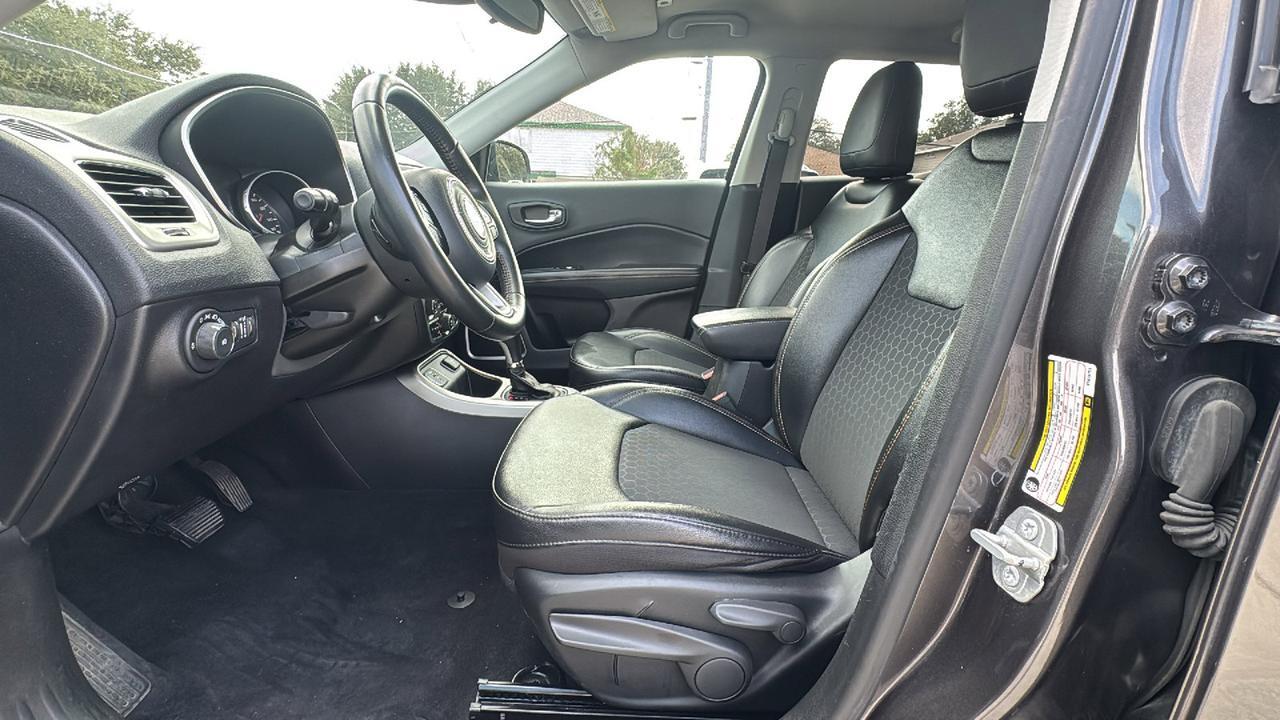 2019 Jeep Compass Latitude  Selma TX