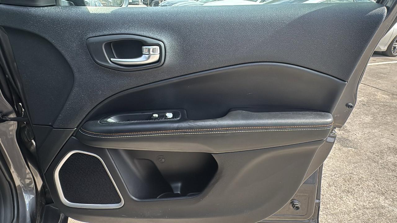 2019 Jeep Compass Latitude  Selma TX