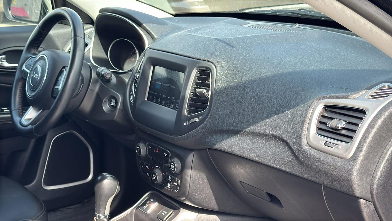 2019 Jeep Compass Latitude  Selma TX