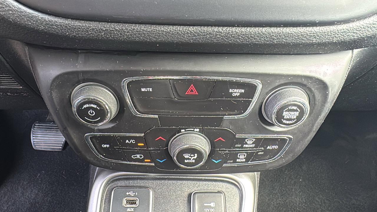 2019 Jeep Compass Latitude  Selma TX