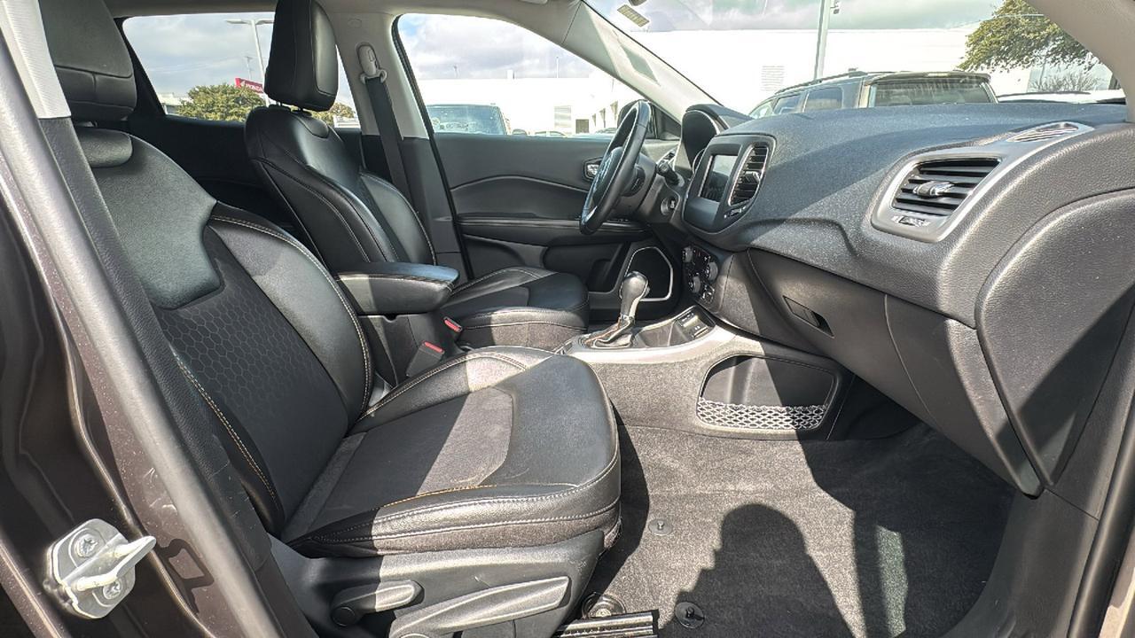 2019 Jeep Compass Latitude  Selma TX