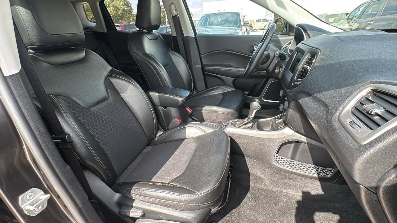 2019 Jeep Compass Latitude  Selma TX