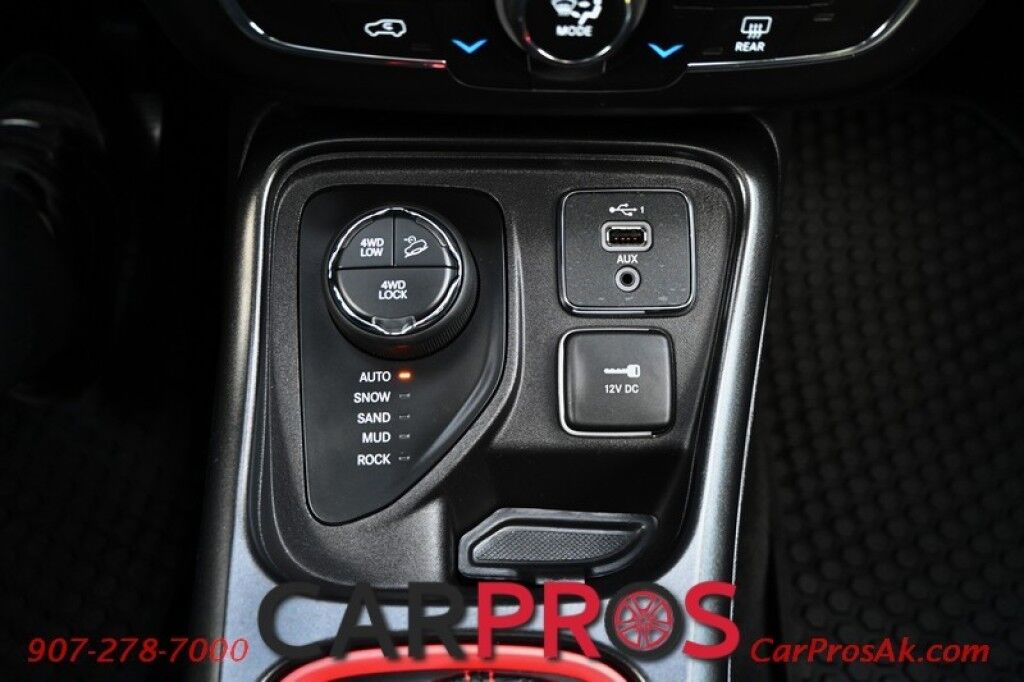 2019 Jeep Compass Trailhawk - 2.4L - Heated Front Seats - Remote Start - Navigation - Sunroof - Bluetooth - Safety & Security Group - Tow Package Anchorage AK