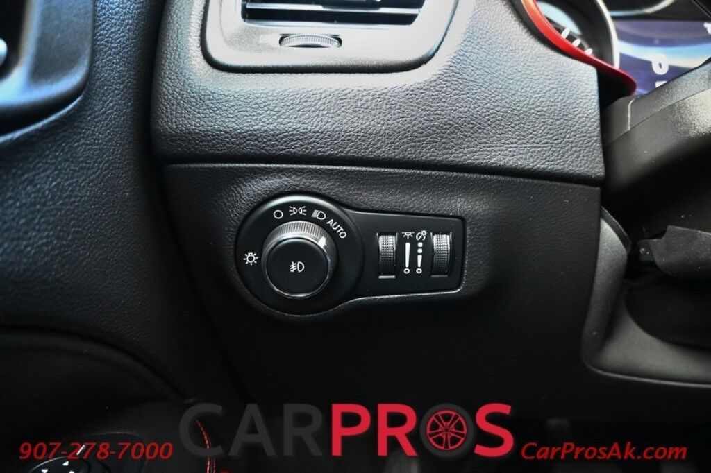 2019 Jeep Compass Trailhawk - 2.4L - Heated Front Seats - Remote Start - Navigation - Sunroof - Bluetooth - Safety & Security Group - Tow Package Anchorage AK