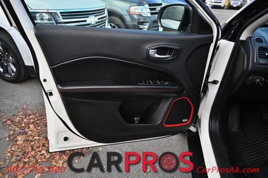 2019 Jeep Compass Trailhawk - 2.4L - Heated Front Seats - Remote Start - Navigation - Sunroof - Bluetooth - Safety & Security Group - Tow Package Anchorage AK