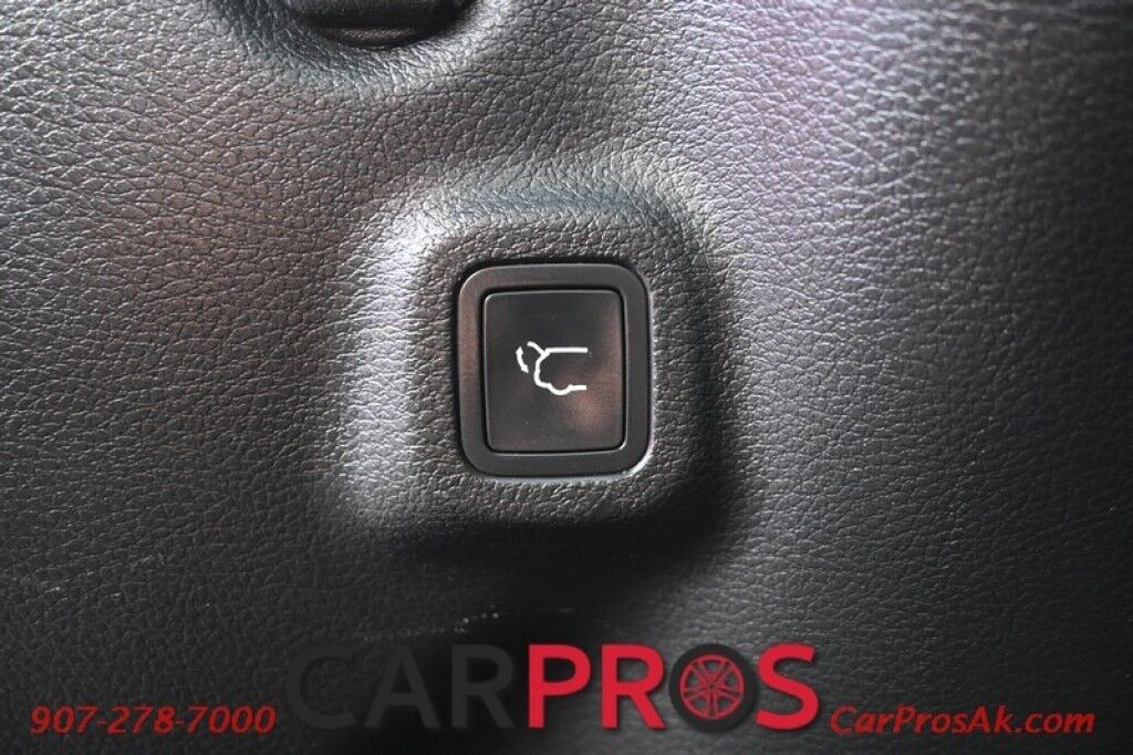 2019 Jeep Compass Trailhawk - 2.4L - Heated Front Seats - Remote Start - Navigation - Sunroof - Bluetooth - Safety & Security Group - Tow Package Anchorage AK