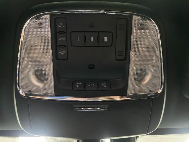 2019 Jeep GRAND CHEROKEE Appleton WI
