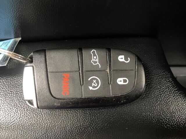 2019 Jeep GRAND CHEROKEE Appleton WI