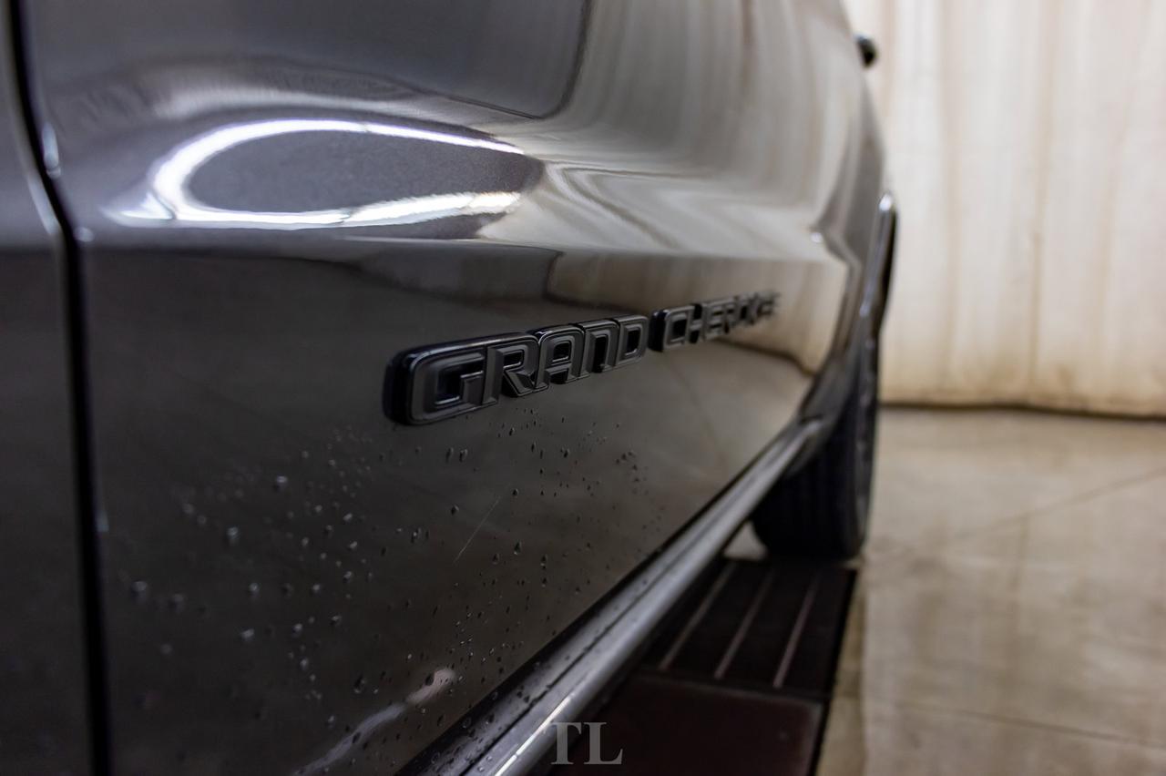 2019 Jeep Grand Cherokee 4x4 Altitude Leather Nav BCam Red Deer AB