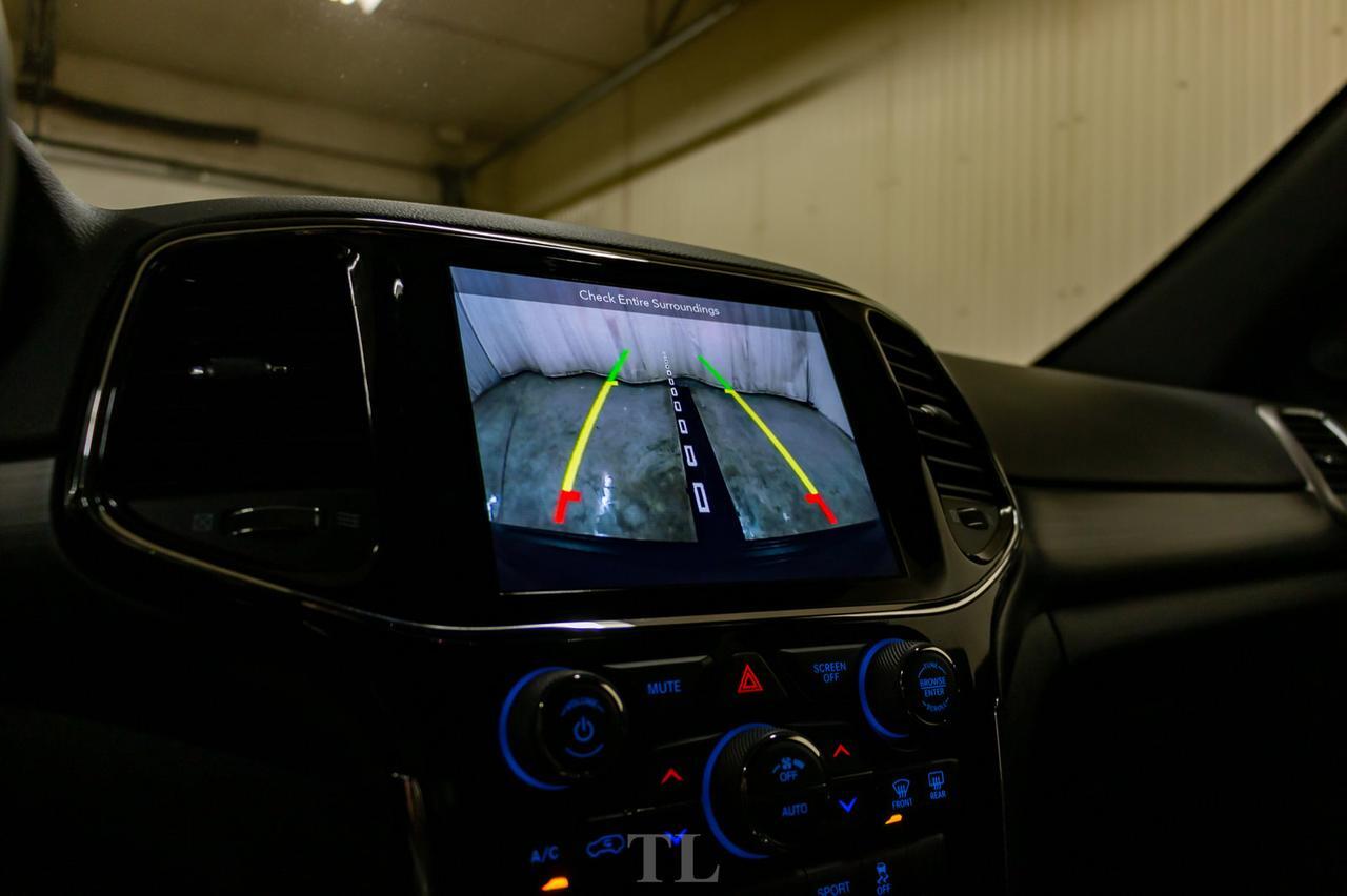 2019 Jeep Grand Cherokee 4x4 Altitude Leather Nav BCam Red Deer AB