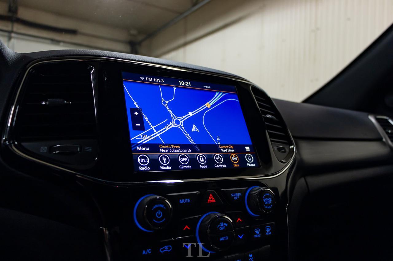 2019 Jeep Grand Cherokee 4x4 Altitude Leather Nav BCam Red Deer AB