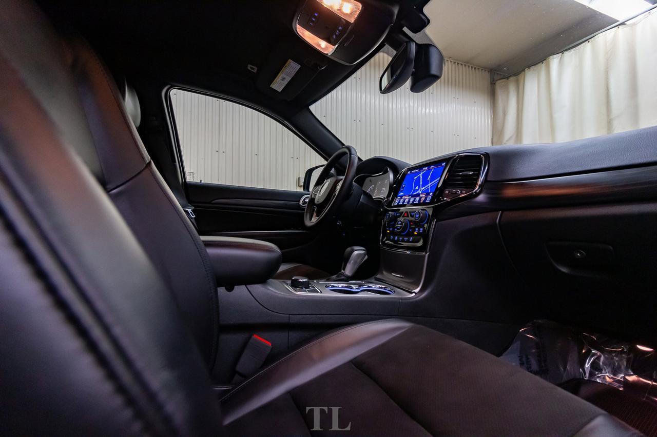 2019 Jeep Grand Cherokee 4x4 Altitude Leather Nav BCam Red Deer AB