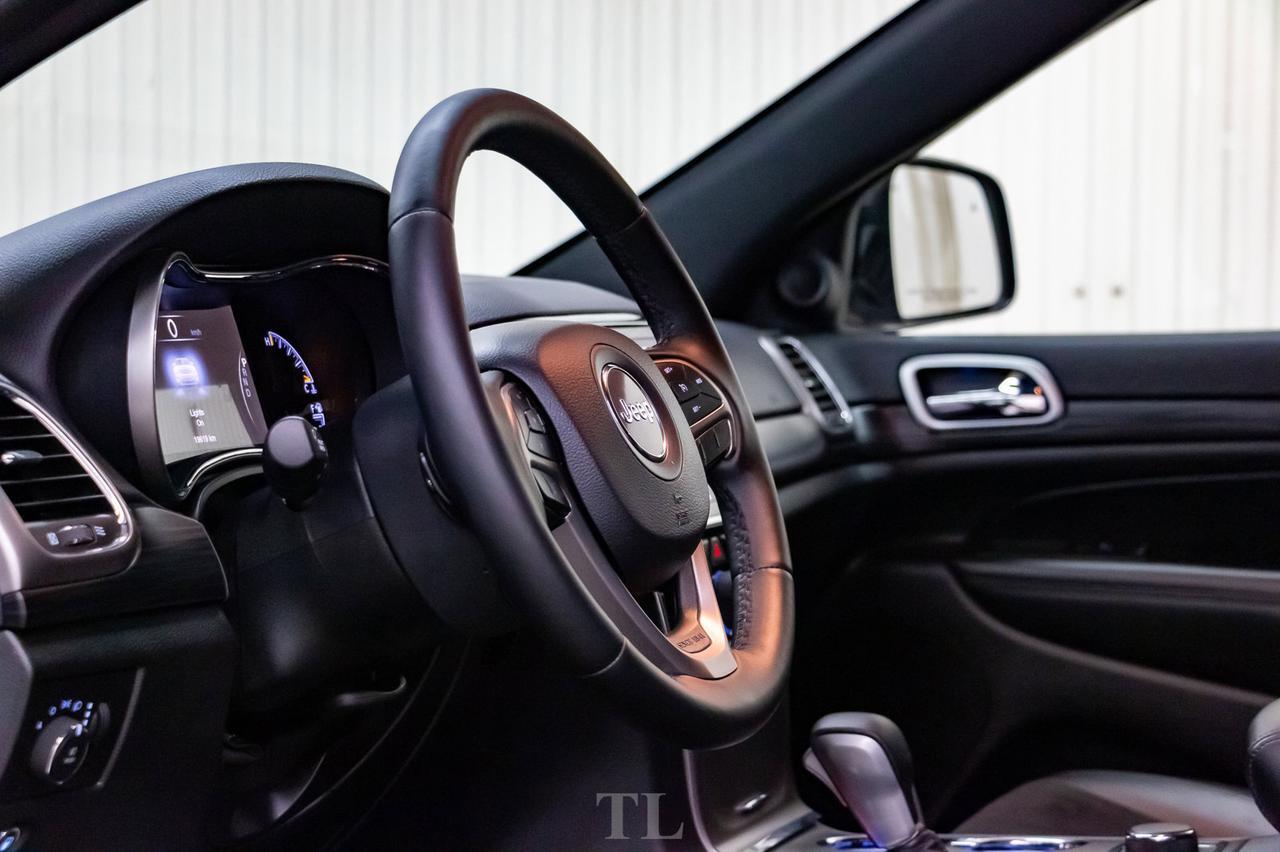 2019 Jeep Grand Cherokee 4x4 Altitude Leather Nav BCam Red Deer AB