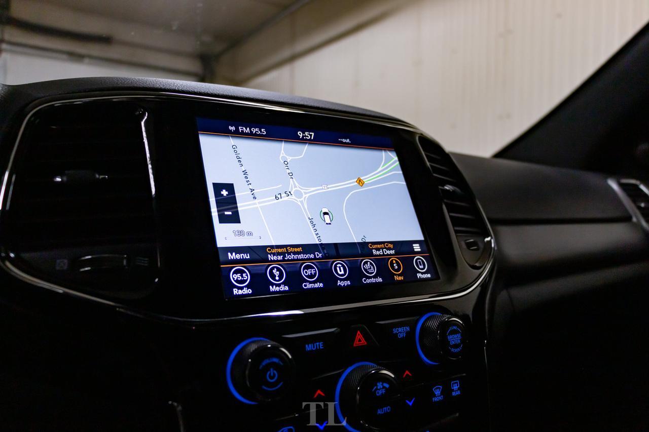 2019 Jeep Grand Cherokee 4x4 Altitude Leather Nav BCam Red Deer AB