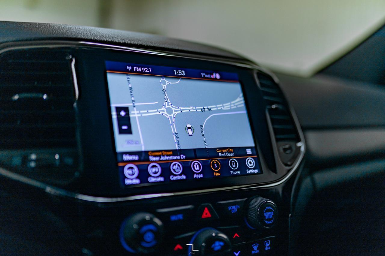 2019 Jeep Grand Cherokee 4x4 Altitude Leather Nav BCam Red Deer AB