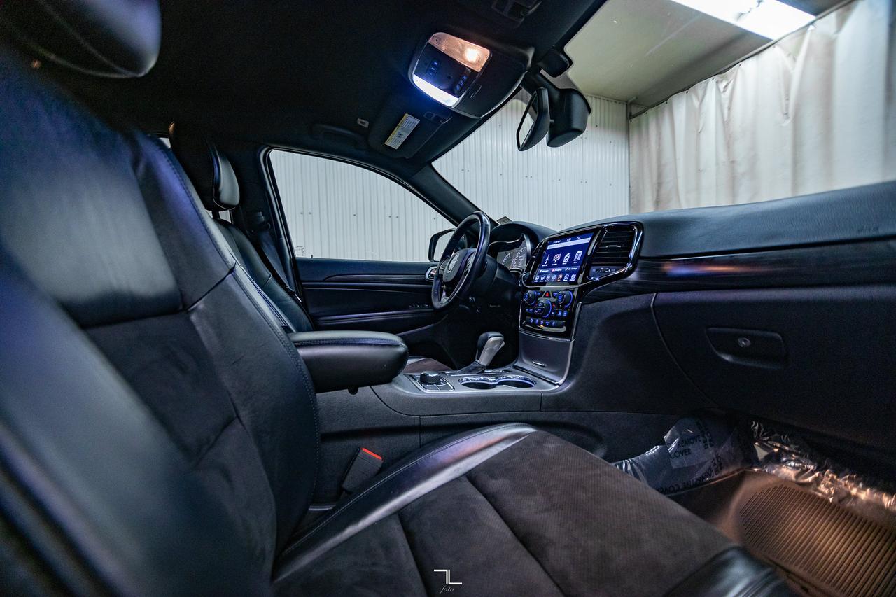 2019 Jeep Grand Cherokee 4x4 Altitude Leather Nav BCam Red Deer AB