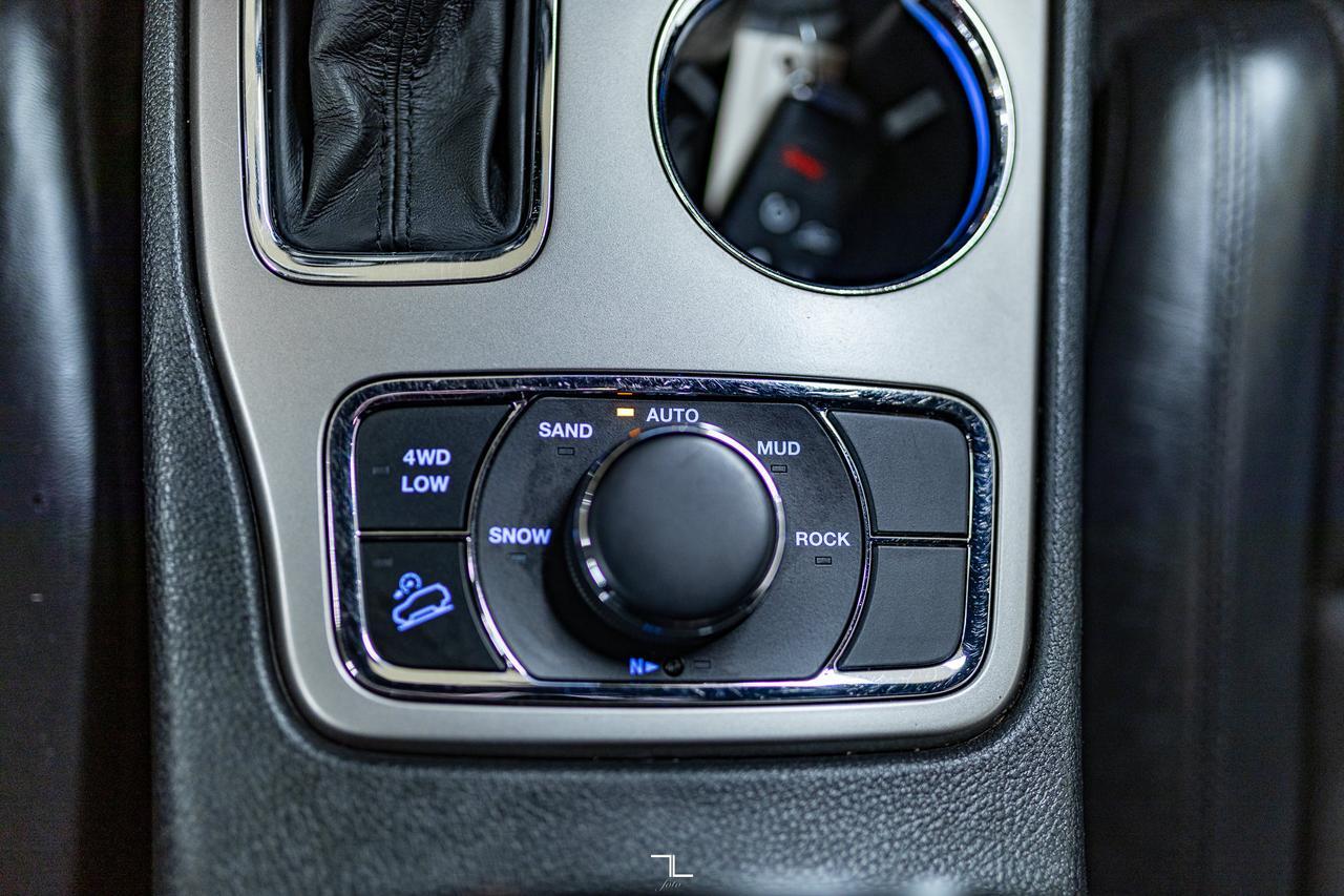 2019 Jeep Grand Cherokee 4x4 Altitude Leather Nav BCam Red Deer AB