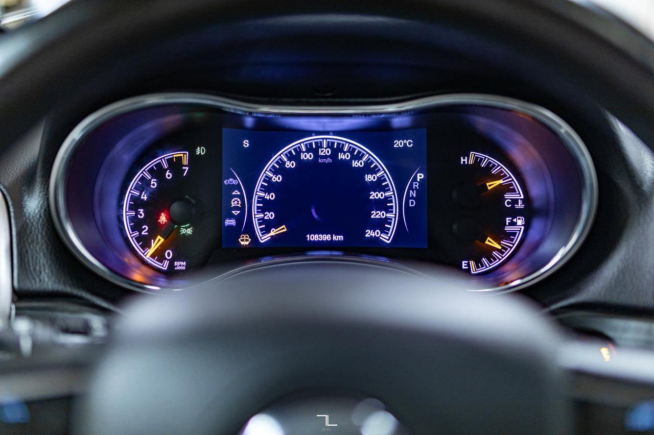 2019 Jeep Grand Cherokee 4x4 Altitude Leather Roof Nav BCam Red Deer AB