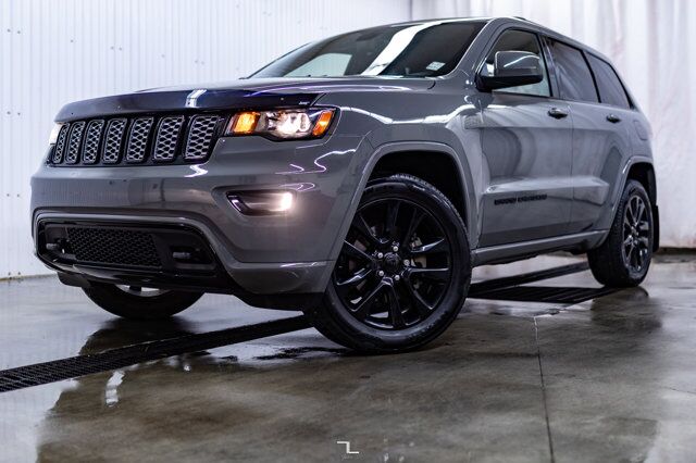 2019 Jeep Grand Cherokee 4x4 Altitude Leather Roof Nav BCam Red Deer AB