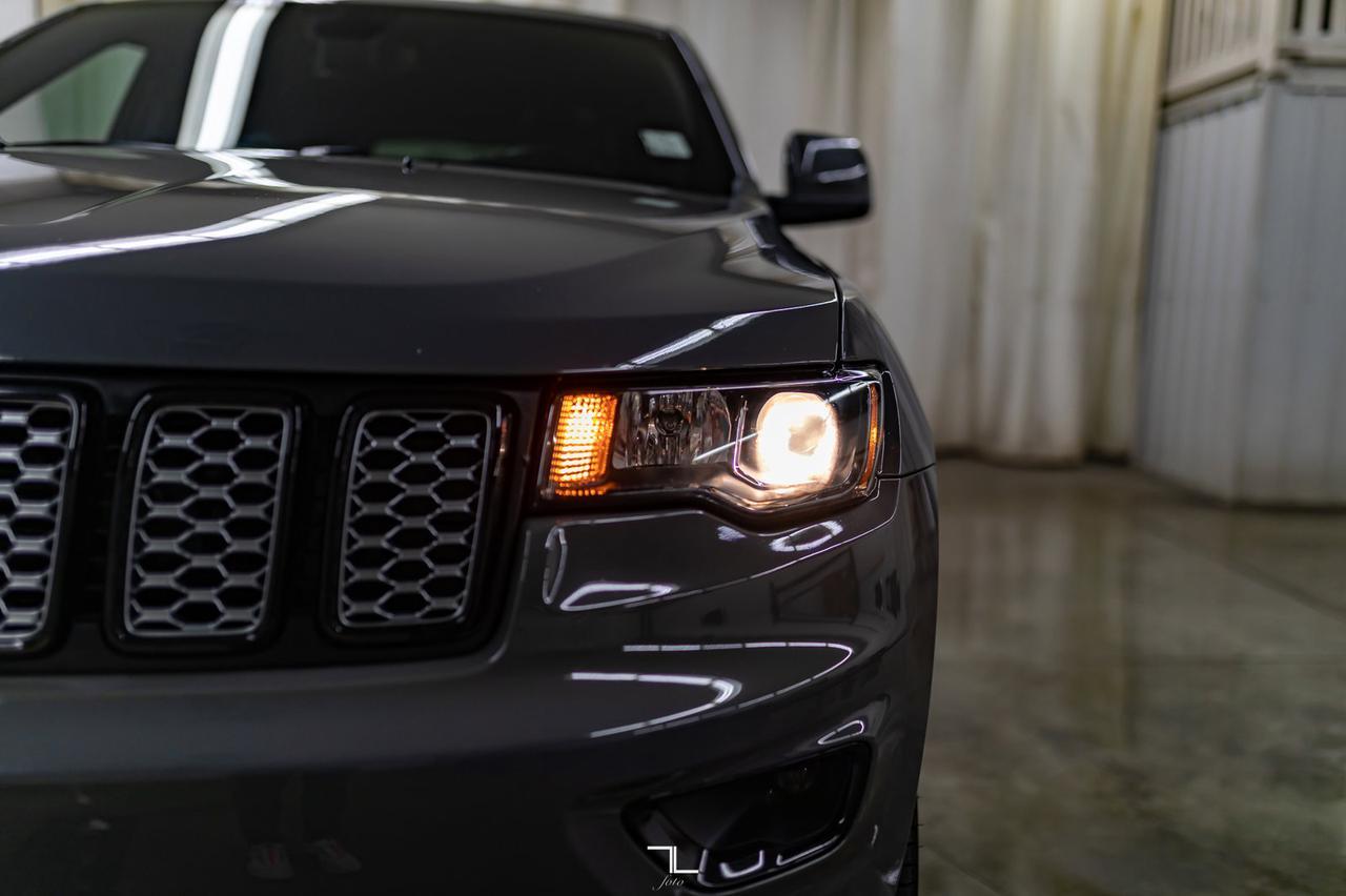 2019 Jeep Grand Cherokee 4x4 Altitude Leather Roof Nav BCam Red Deer AB