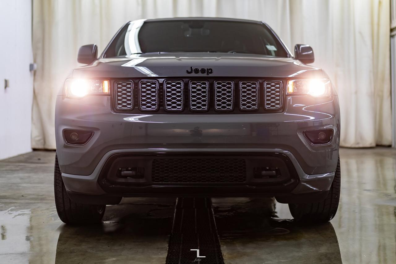 2019 Jeep Grand Cherokee 4x4 Altitude Leather Roof Nav BCam Red Deer AB