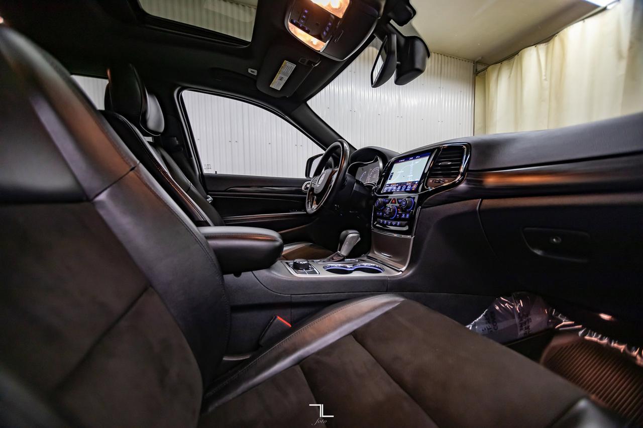 2019 Jeep Grand Cherokee 4x4 Altitude Leather Roof Nav BCam Red Deer AB