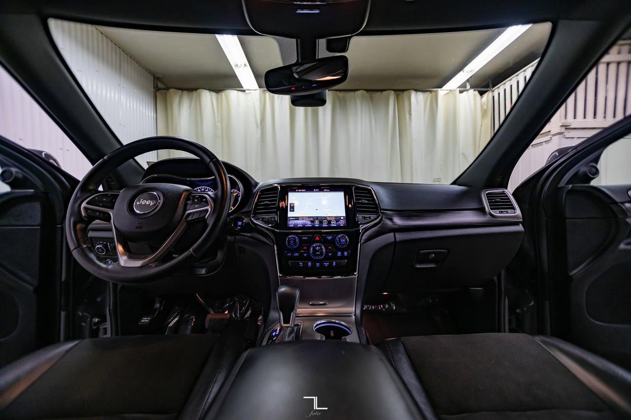 2019 Jeep Grand Cherokee 4x4 Altitude Leather Roof Nav BCam Red Deer AB