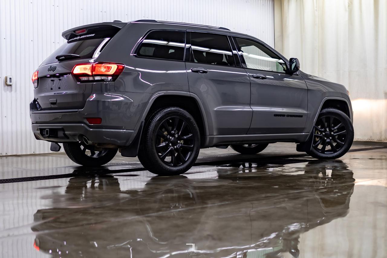 2019 Jeep Grand Cherokee 4x4 Altitude Leather Roof Nav BCam Red Deer AB