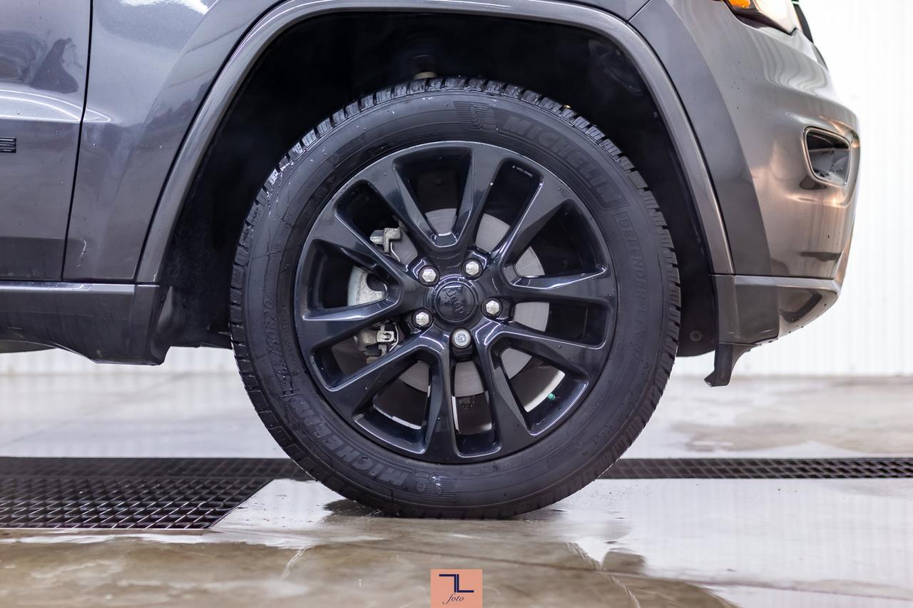 2019 Jeep Grand Cherokee 4x4 Altitude Leather Roof Nav BCam Red Deer AB