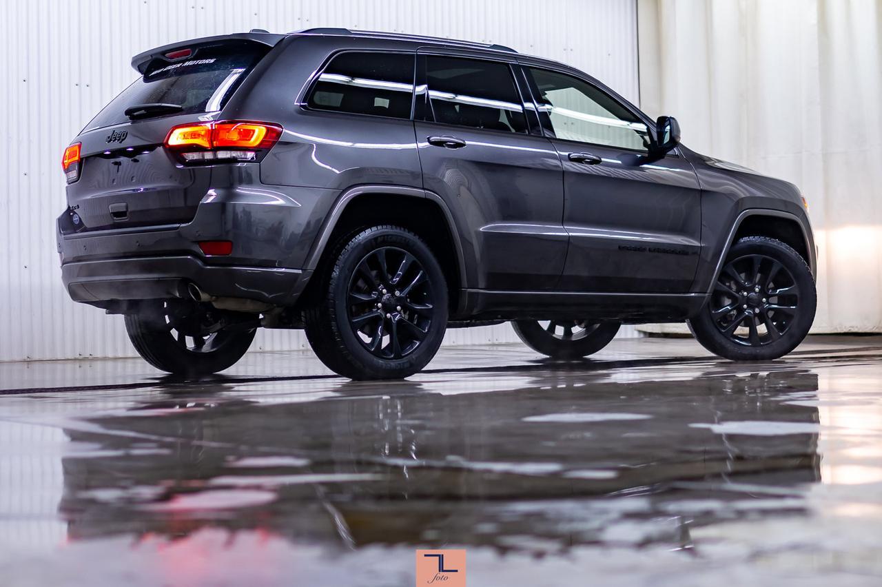 2019 Jeep Grand Cherokee 4x4 Altitude Leather Roof Nav BCam Red Deer AB